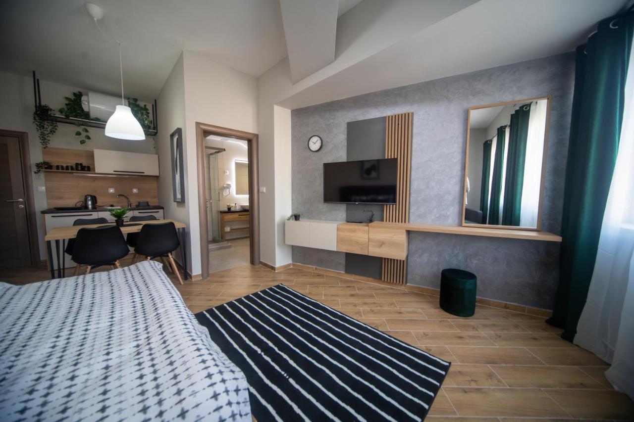 Manoir Apartments City Center ノヴィ・サド エクステリア 写真