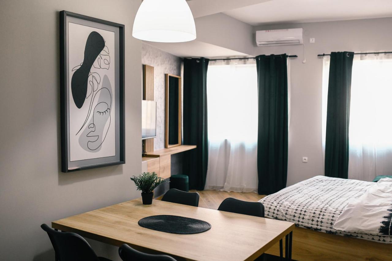 Manoir Apartments City Center ノヴィ・サド エクステリア 写真
