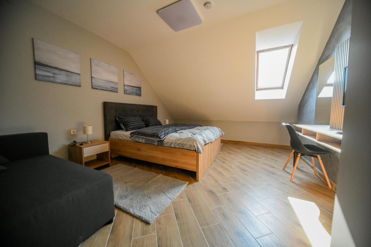 Manoir Apartments City Center ノヴィ・サド エクステリア 写真
