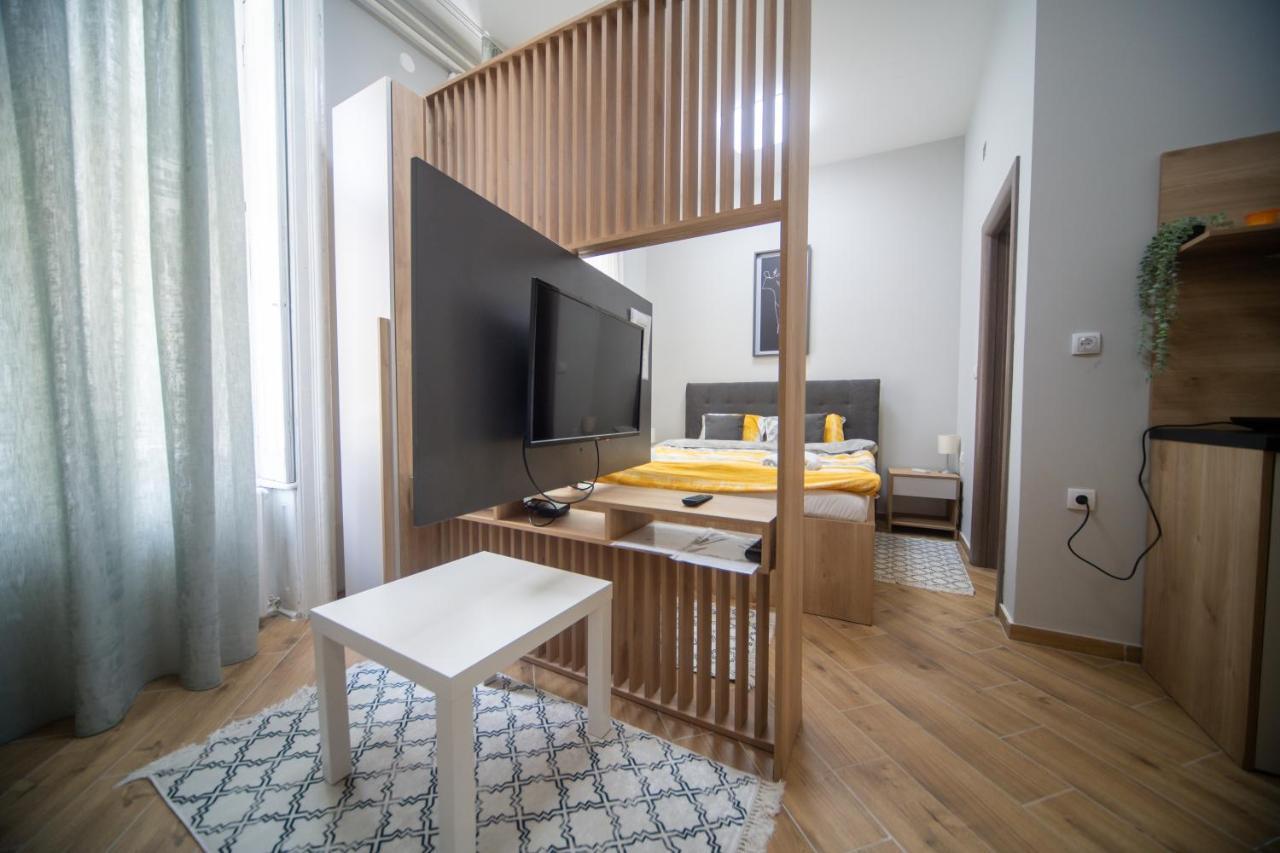 Manoir Apartments City Center ノヴィ・サド エクステリア 写真